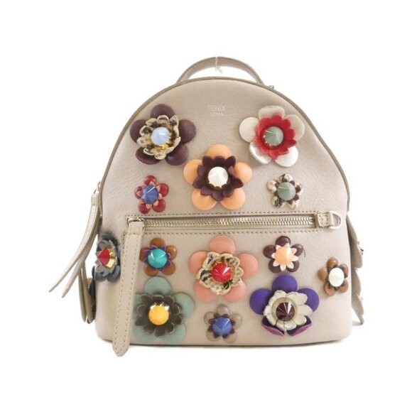 Fendi Oyu Backpack Leather Silver main image 9